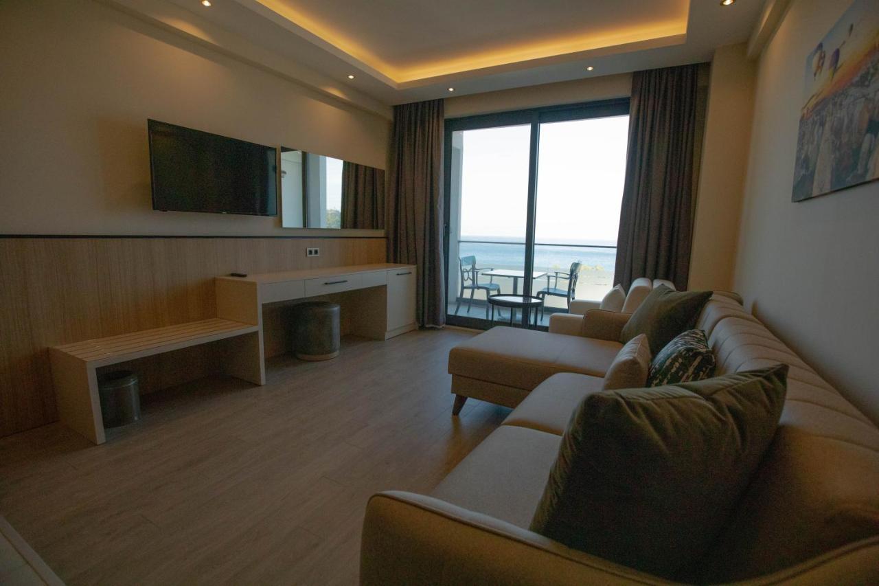 מרסין Polaris Otel & Beach Club מראה חיצוני תמונה