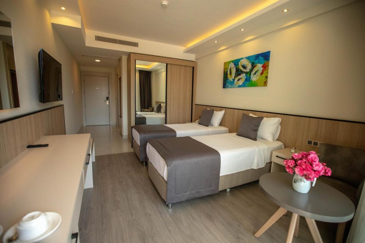 מרסין Polaris Otel & Beach Club מראה חיצוני תמונה